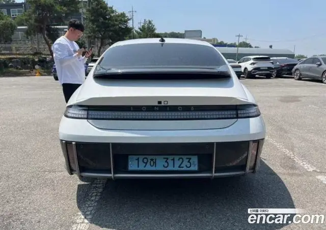Hyundai Ioniq 6 2024 0.1 автомат (гидро), миниатюра 3
