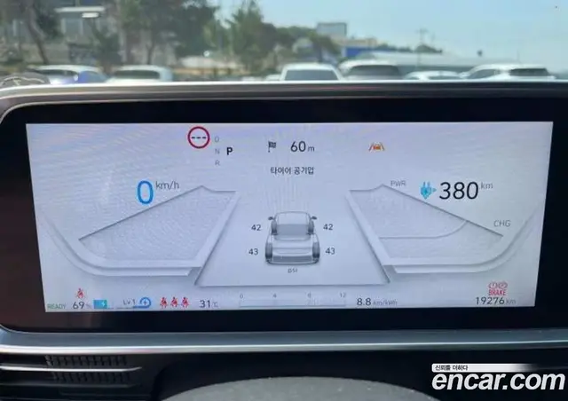 Hyundai Ioniq 6 2024 0.1 автомат (гидро), миниатюра 7