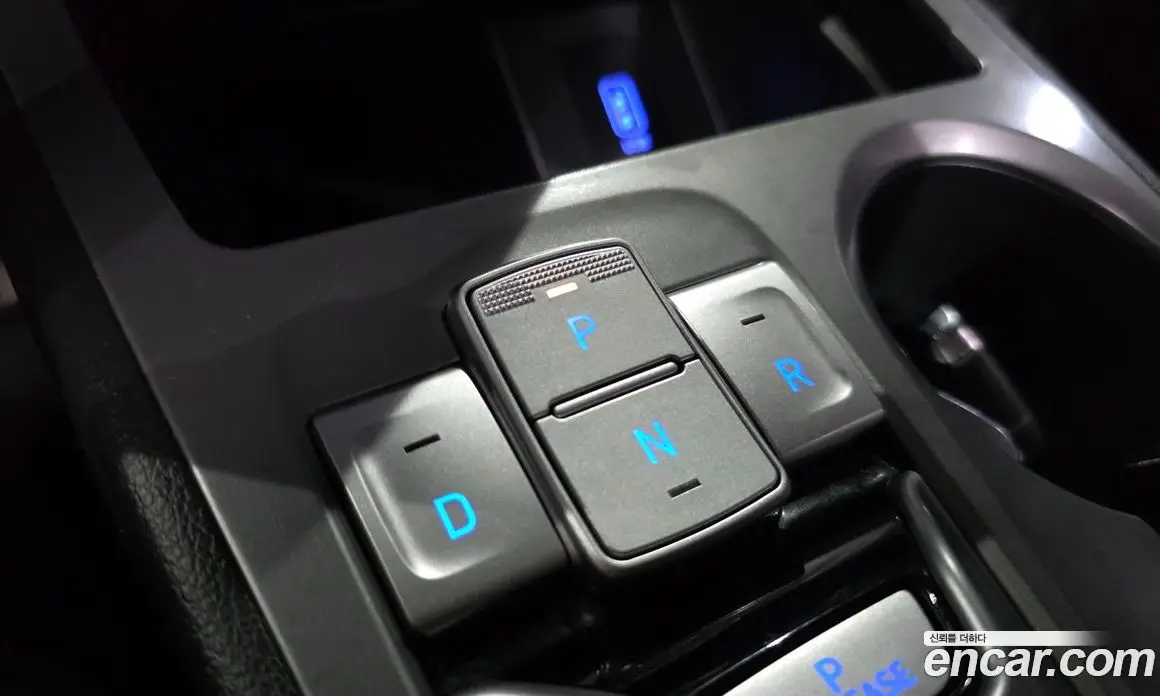 Hyundai Kona 2020 0.2 автомат (гидро), фото 12