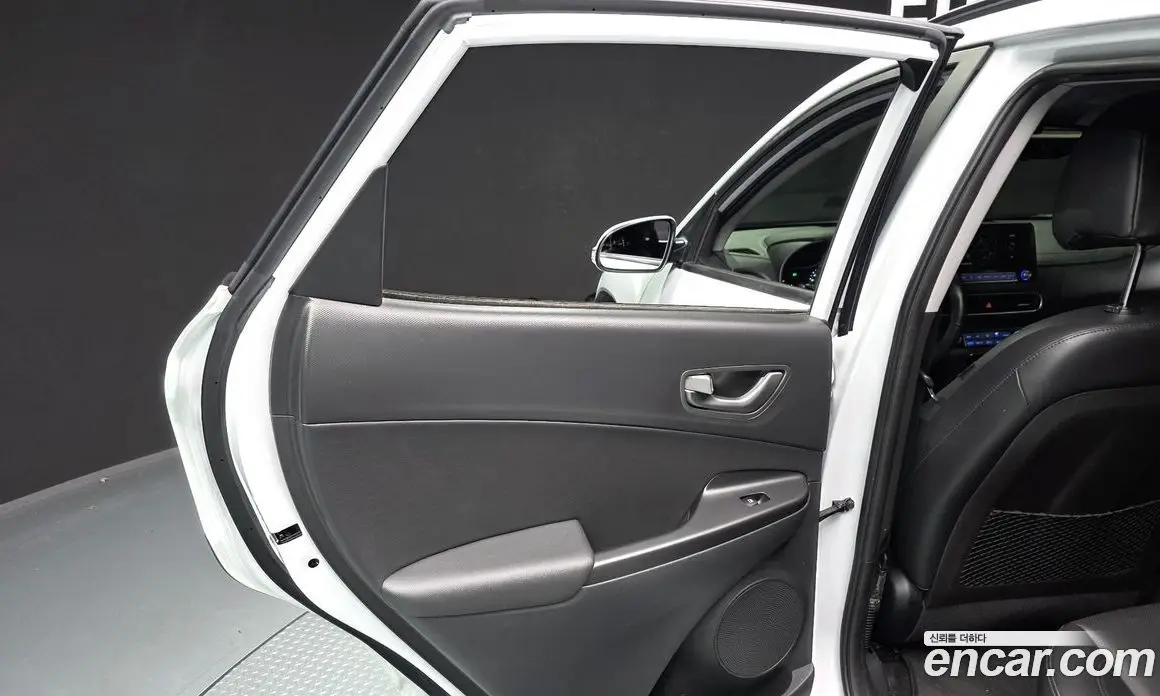 Hyundai Kona 2020 0.2 автомат (гидро), фото 15