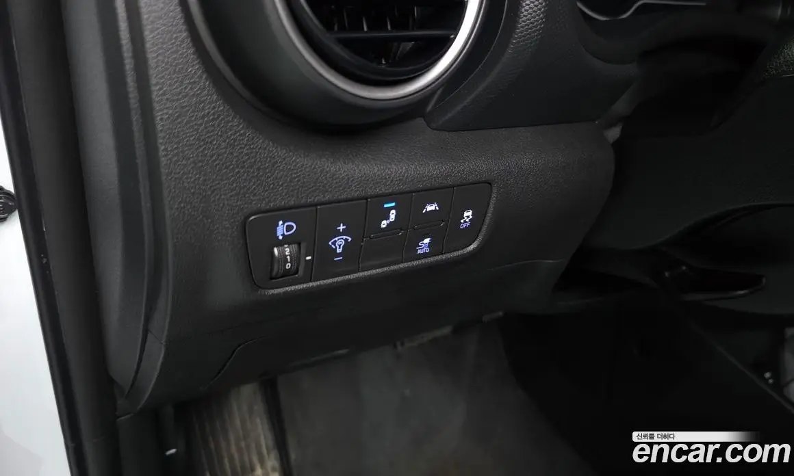 Hyundai Kona 2020 0.2 автомат (гидро), фото 23