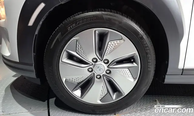 Hyundai Kona 2020 0.2 автомат (гидро), миниатюра 5
