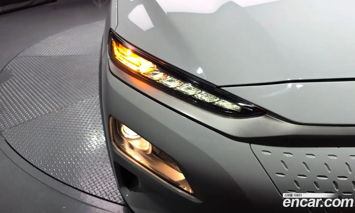 Hyundai Kona 2020 0.2 автомат (гидро), фото 8