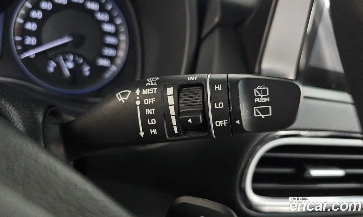 Hyundai Kona 2020 1.6 автомат (гидро), фото 29