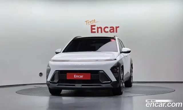 Hyundai Kona 2023 2.0 автомат (гидро), миниатюра 3