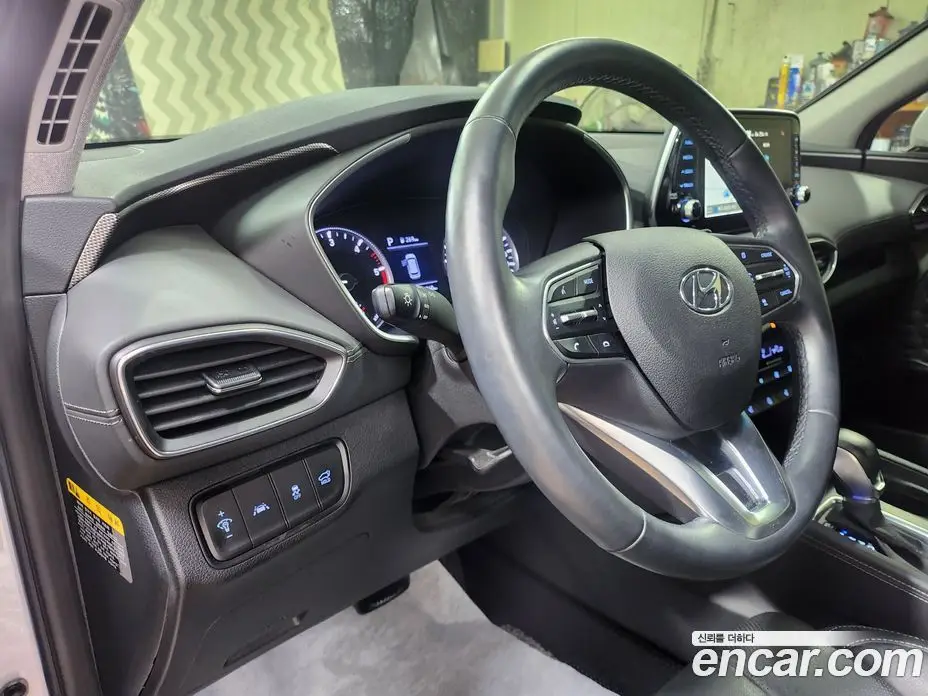 Hyundai Santa Fe 2019 2.0 автомат (гидро), фото 12