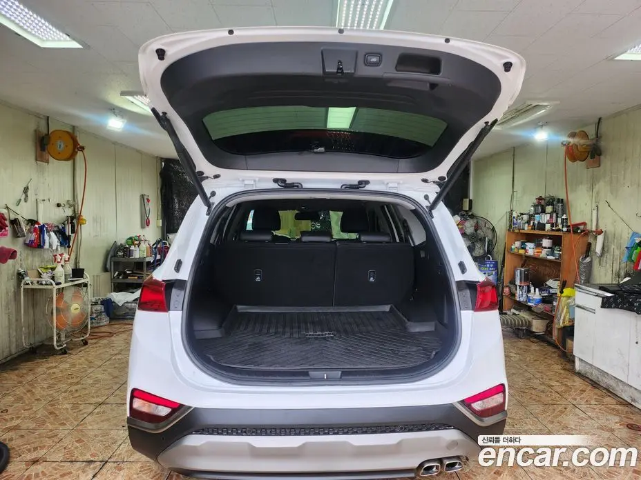 Hyundai Santa Fe 2019 2.0 автомат (гидро), фото 15