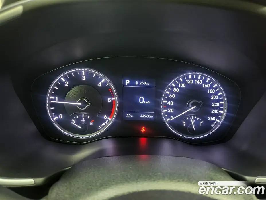 Hyundai Santa Fe 2019 2.0 автомат (гидро), фото 8