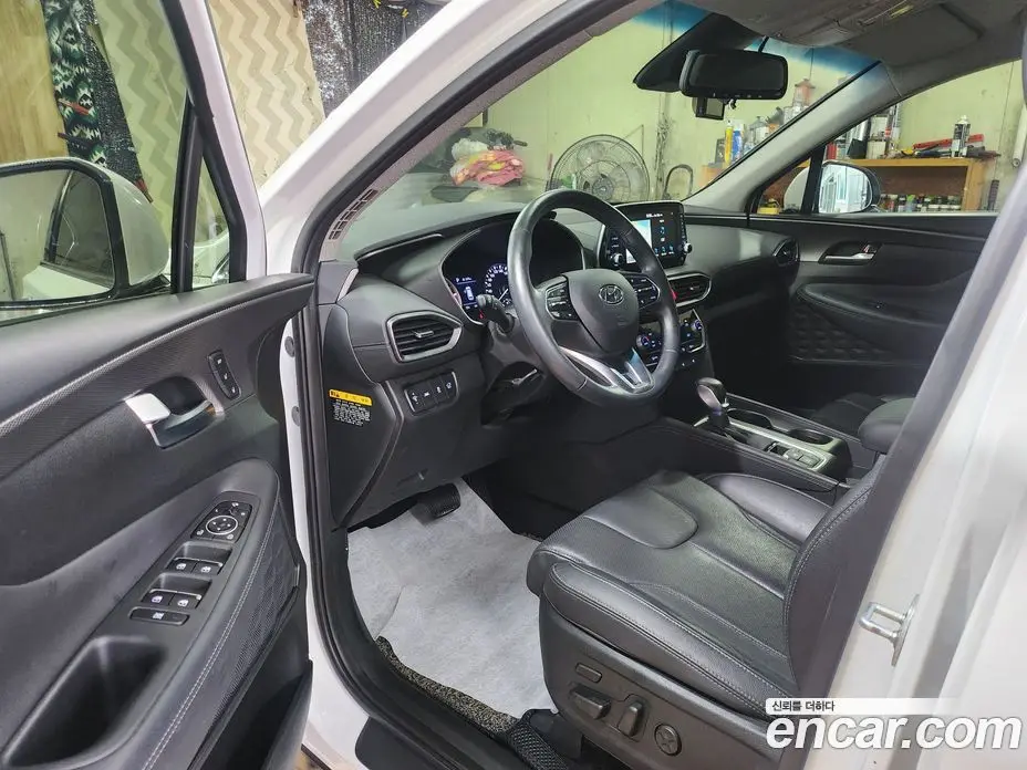 Hyundai Santa Fe 2019 2.0 автомат (гидро), фото 10