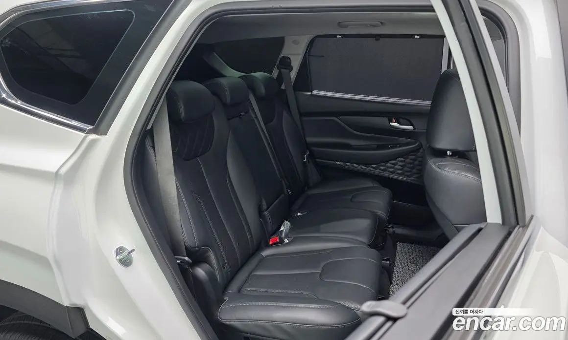 Hyundai Santa Fe 2021 2.2 автомат (гидро), фото 17
