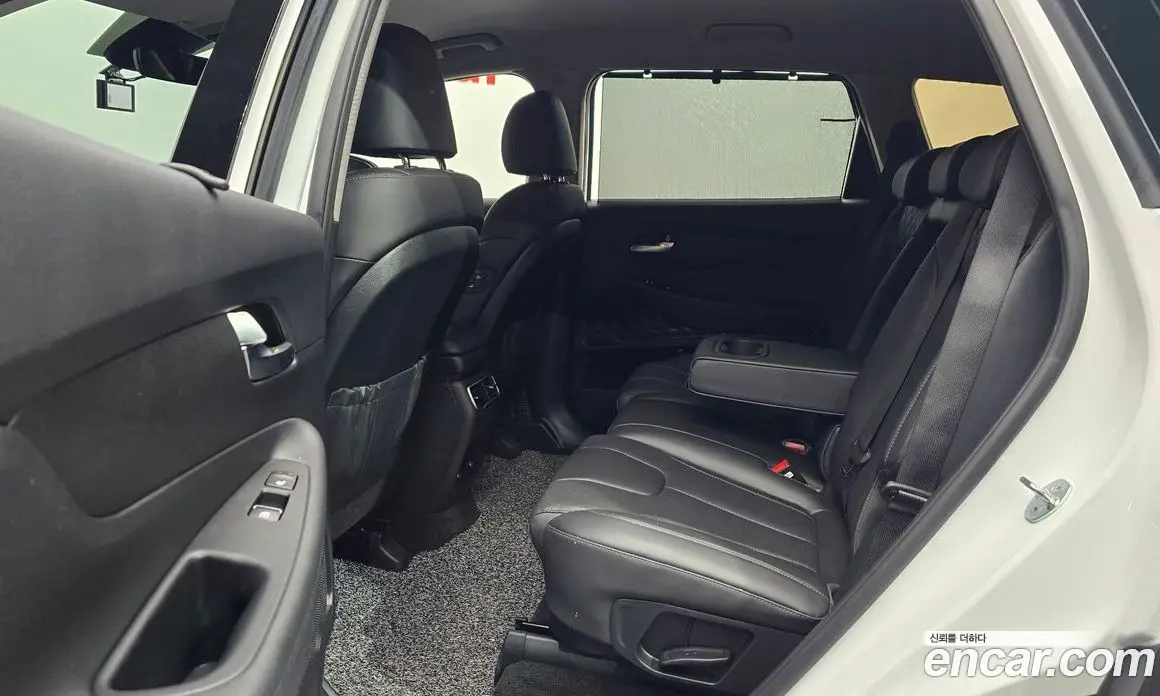 Hyundai Santa Fe 2021 2.5 автомат (гидро), фото 17