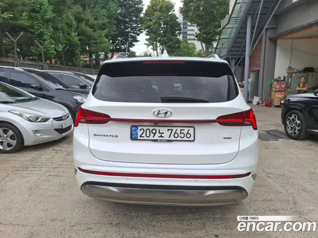 Hyundai Santa Fe 2022 2.5 автомат (гидро), миниатюра 4 Hyundai Santa Fe 2022 2.5 автомат (гидро), миниатюра 4