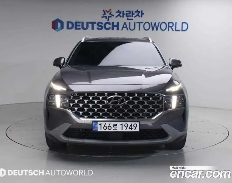 Hyundai Santa Fe 2023 2.2 автомат (гидро), фото 3