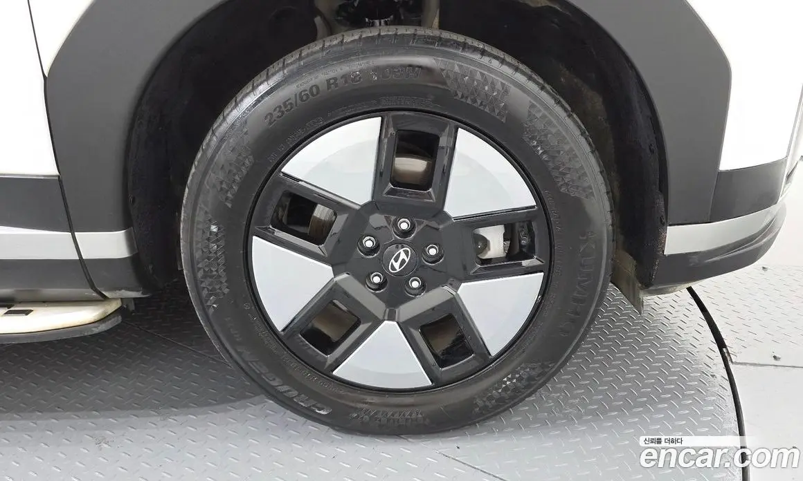 Hyundai Santa Fe 2024 1.6 автомат (гидро), фото 7