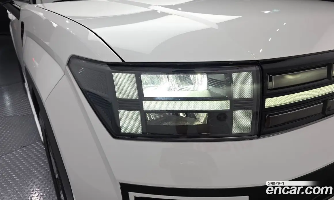 Hyundai Santa Fe 2024 1.6 автомат (гидро), фото 8