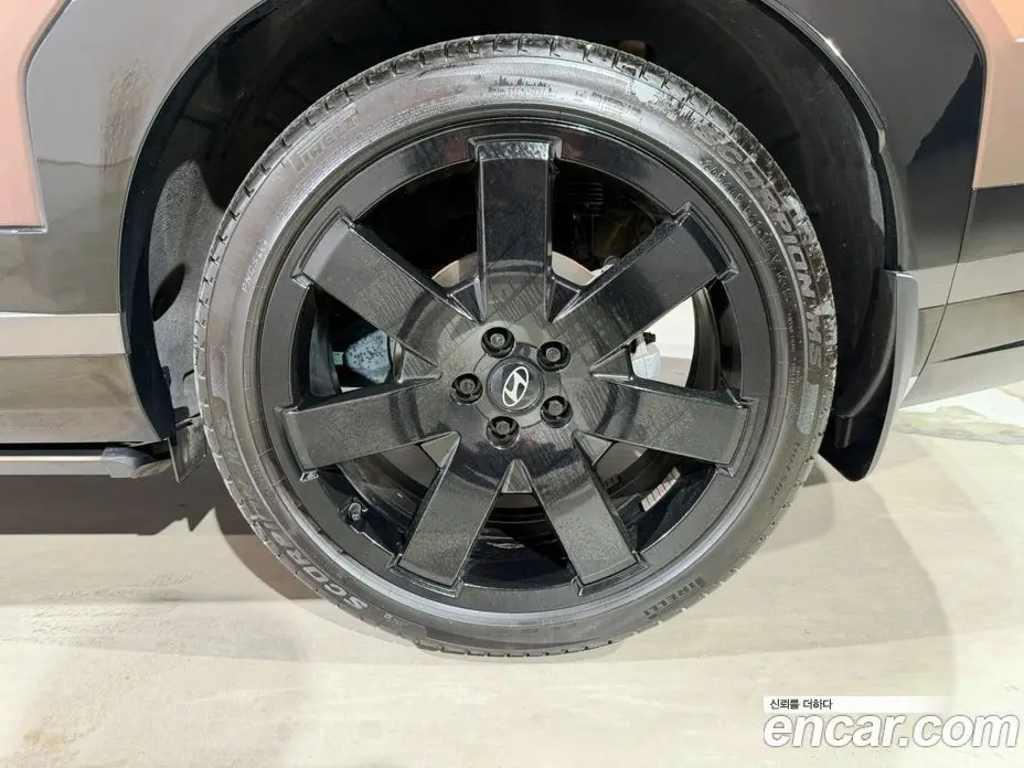 Hyundai Santa Fe 2024 2.5 автомат (гидро), фото 18