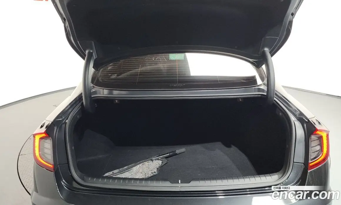 Hyundai Sonata 2021 1.6 автомат (гидро), фото 18