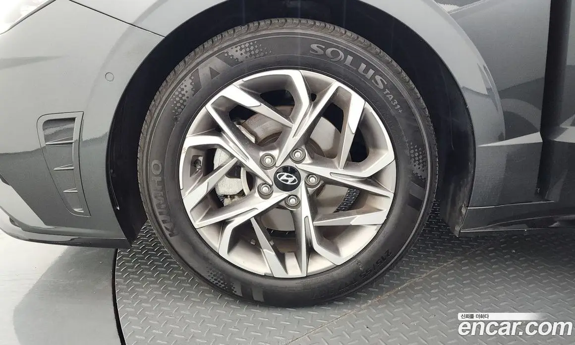 Hyundai Sonata 2021 1.6 автомат (гидро), фото 5