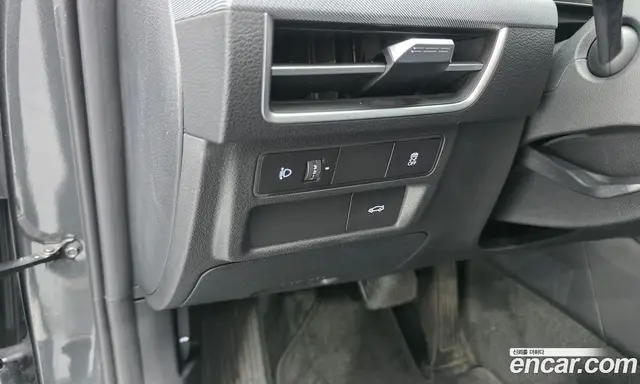 Hyundai Sonata 2023 2.0 автомат (гидро), миниатюра 12