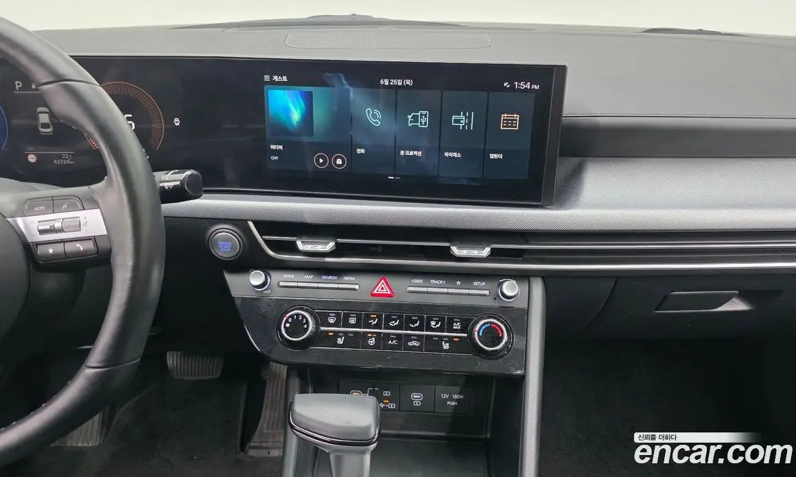 Hyundai Sonata 2023 2.0 автомат (гидро), фото 14