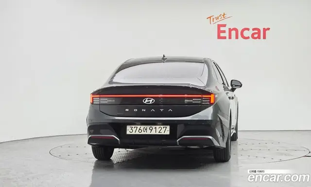 Hyundai Sonata 2023 2.0 автомат (гидро), миниатюра 4