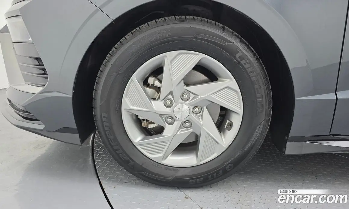 Hyundai Sonata 2023 2.0 автомат (гидро), фото 5