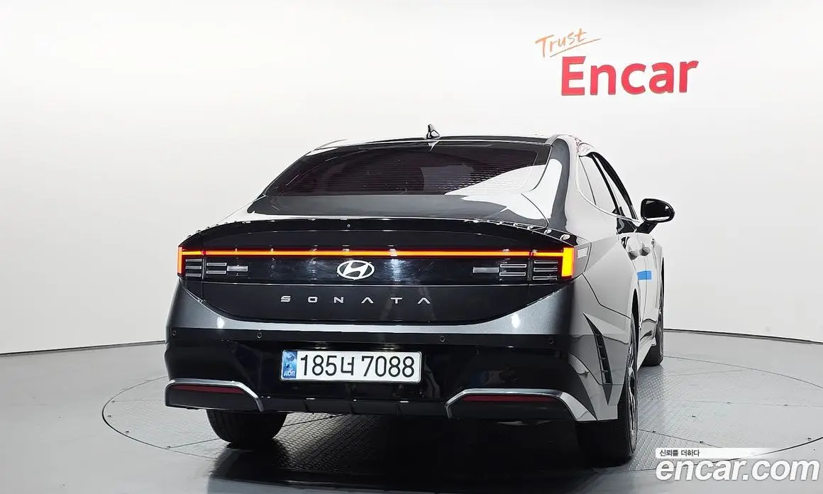 Hyundai Sonata 2024 1.6 автомат (гидро), фото 4