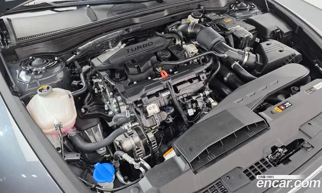 Hyundai Sonata 2024 1.6 автомат (гидро), миниатюра 6