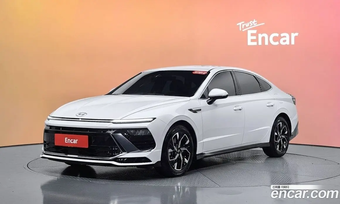 Hyundai Sonata 2024 1.6 автомат (гидро), фото 32