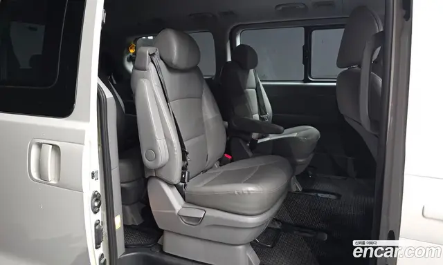 Hyundai Starex 2018 2.5 автомат (гидро), миниатюра 11