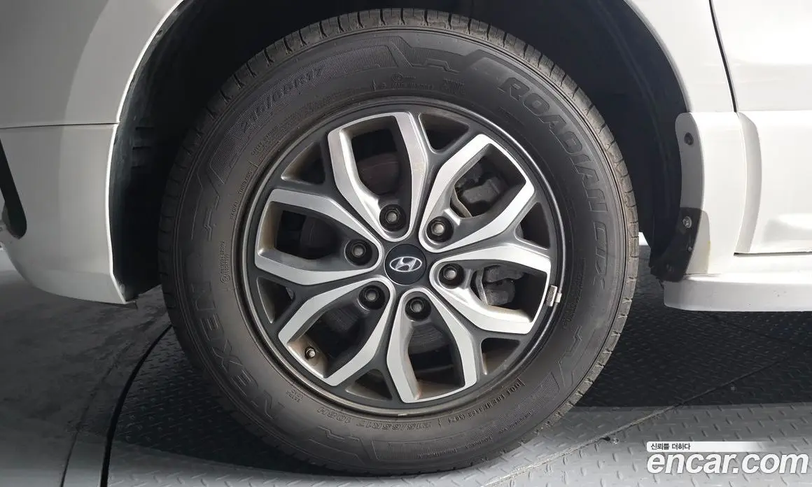 Hyundai Starex 2018 2.5 автомат (гидро), фото 5