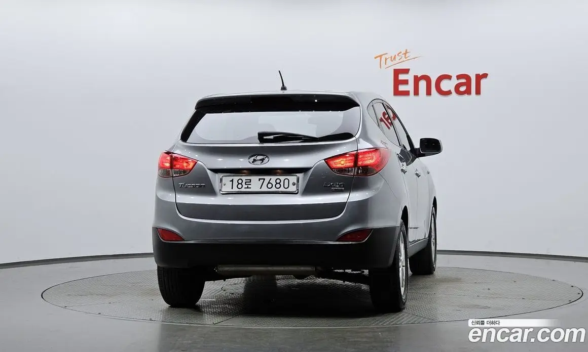 Hyundai Tucson 2010 2.0 автомат (гидро), фото 4