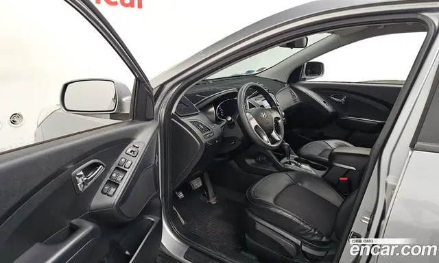 Hyundai Tucson 2010 2.0 автомат (гидро), миниатюра 10