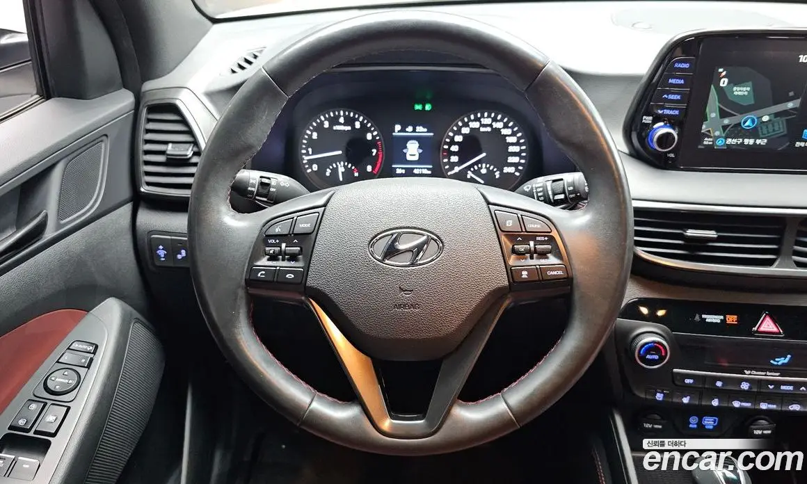 Hyundai Tucson 2018 1.6 автомат (гидро), фото 12