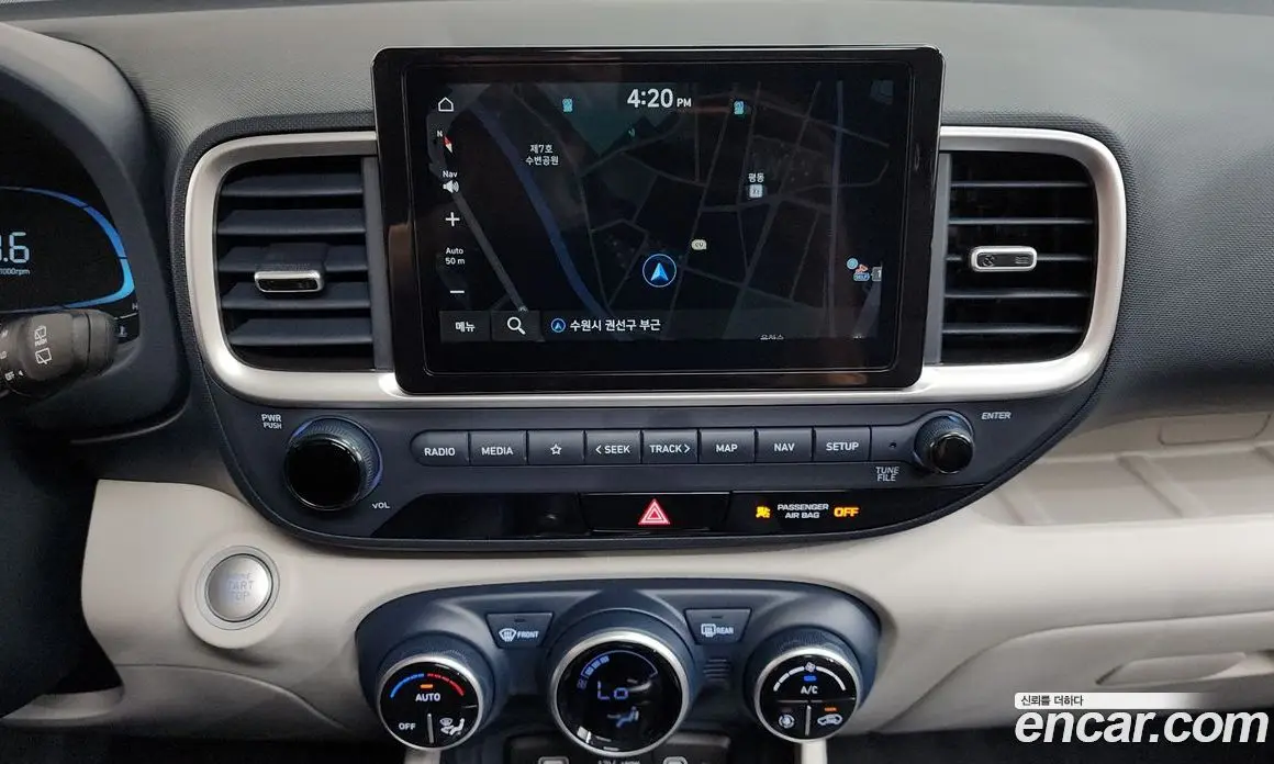 Hyundai Venue 2025 1.6 автомат (гидро), фото 19