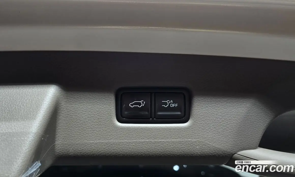 Kia Carnival 2025 1.6 автомат (гидро), фото 22