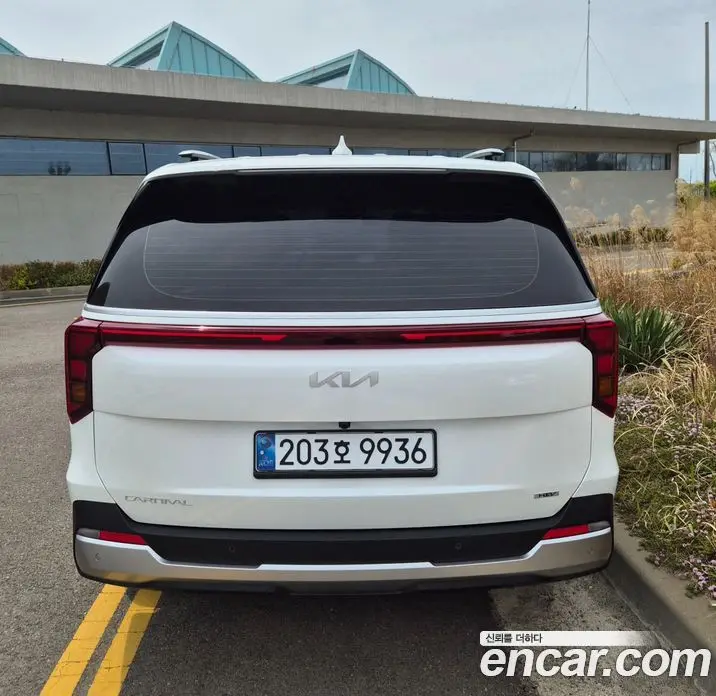 Kia Carnival 2026 1.6 автомат (гидро), фото 4