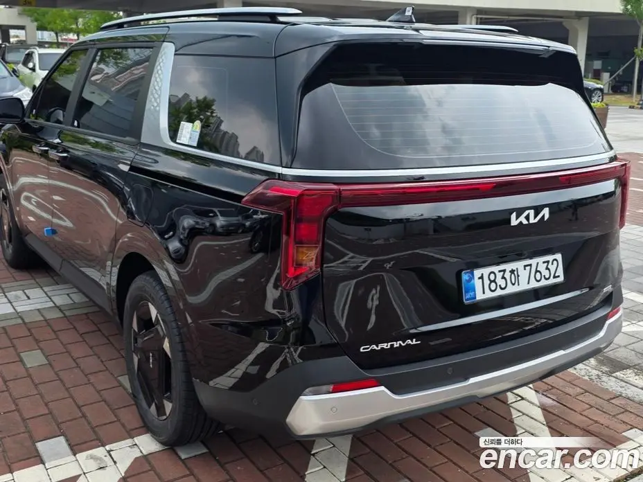 Kia Carnival 2026 3.5 автомат (гидро), фото 4