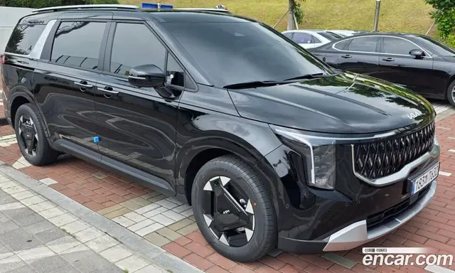Kia Carnival 2026 3.5 автомат (гидро), миниатюра 8