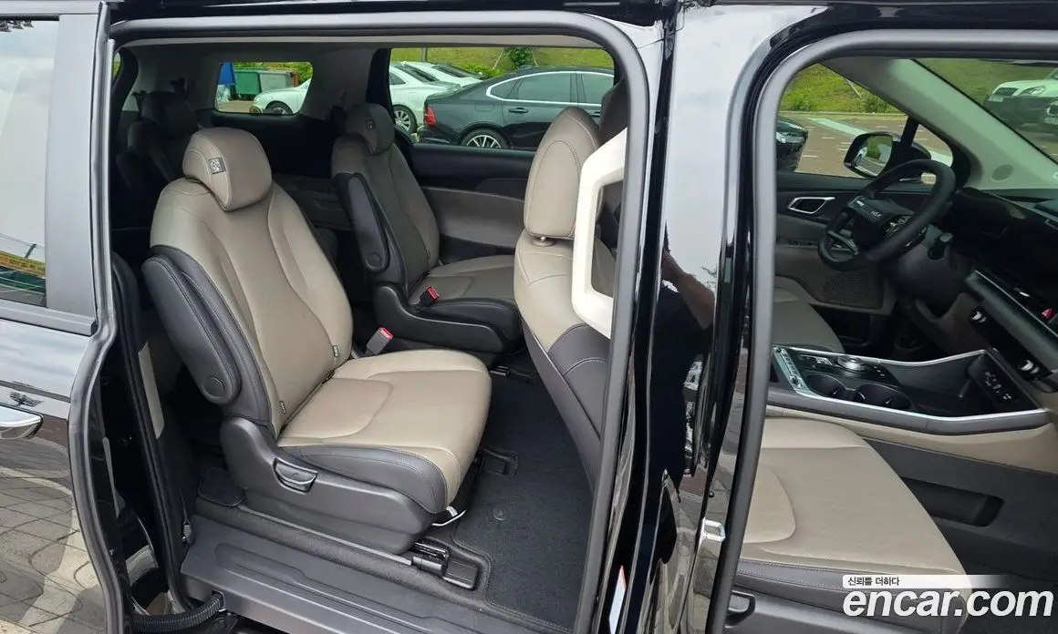 Kia Carnival 2026 3.5 автомат (гидро), фото 10