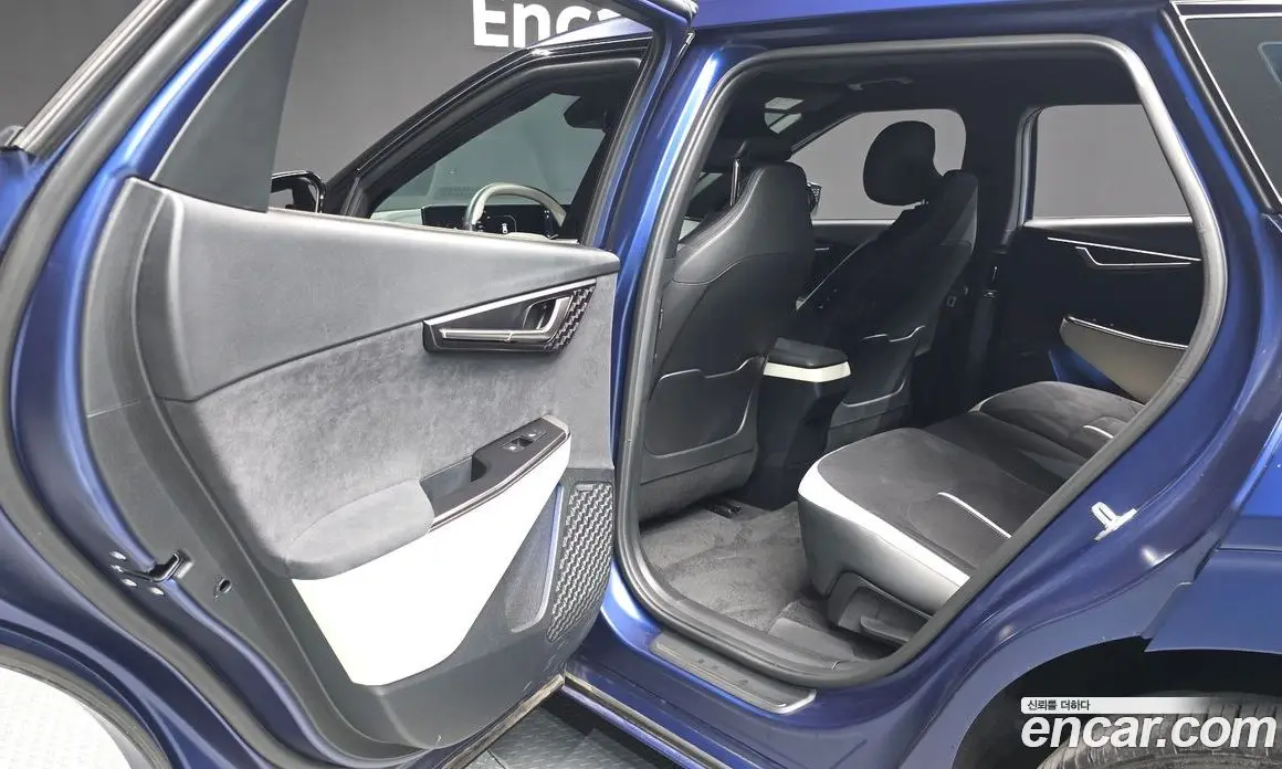 Kia EV6 2024 0.1 автомат (гидро), фото 16