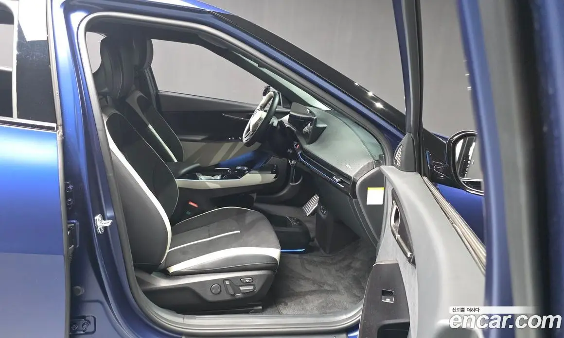 Kia EV6 2024 0.1 автомат (гидро), фото 17