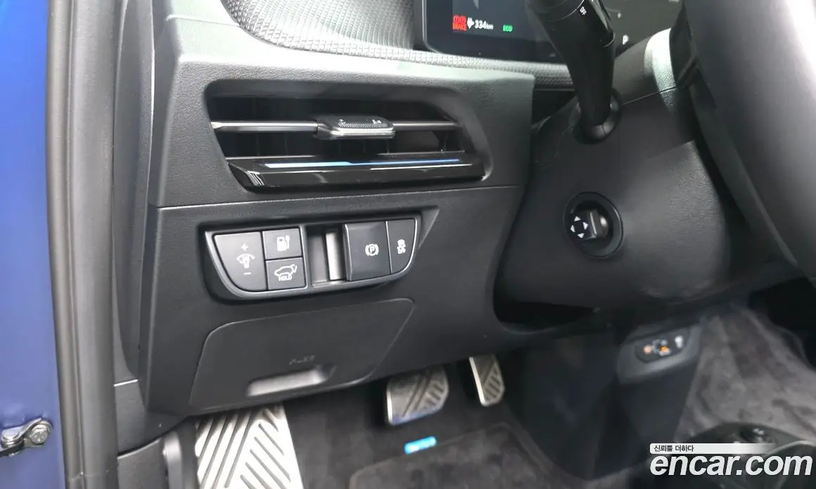 Kia EV6 2024 0.1 автомат (гидро), фото 27