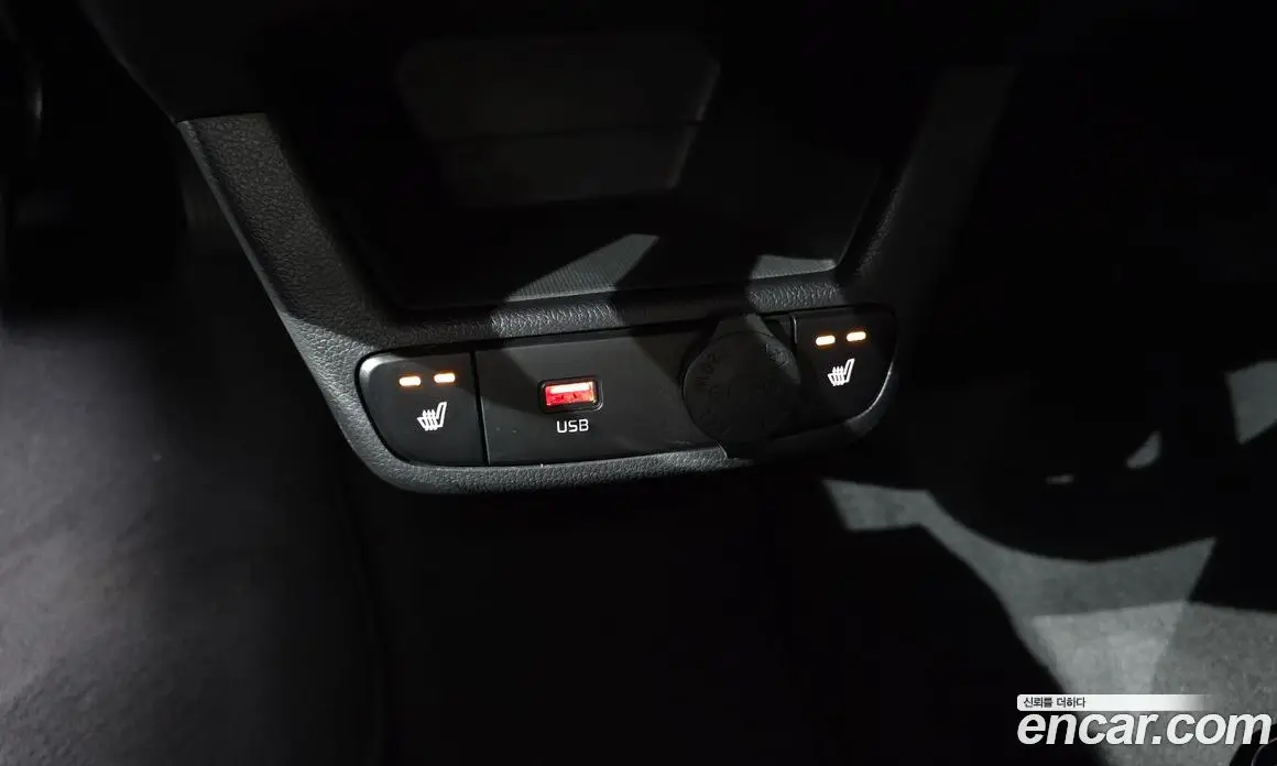 Kia Ray 2022 1.0 автомат (гидро), фото 24