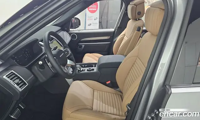 Land Rover Discovery 2026 3.0 автомат (гидро), миниатюра 3