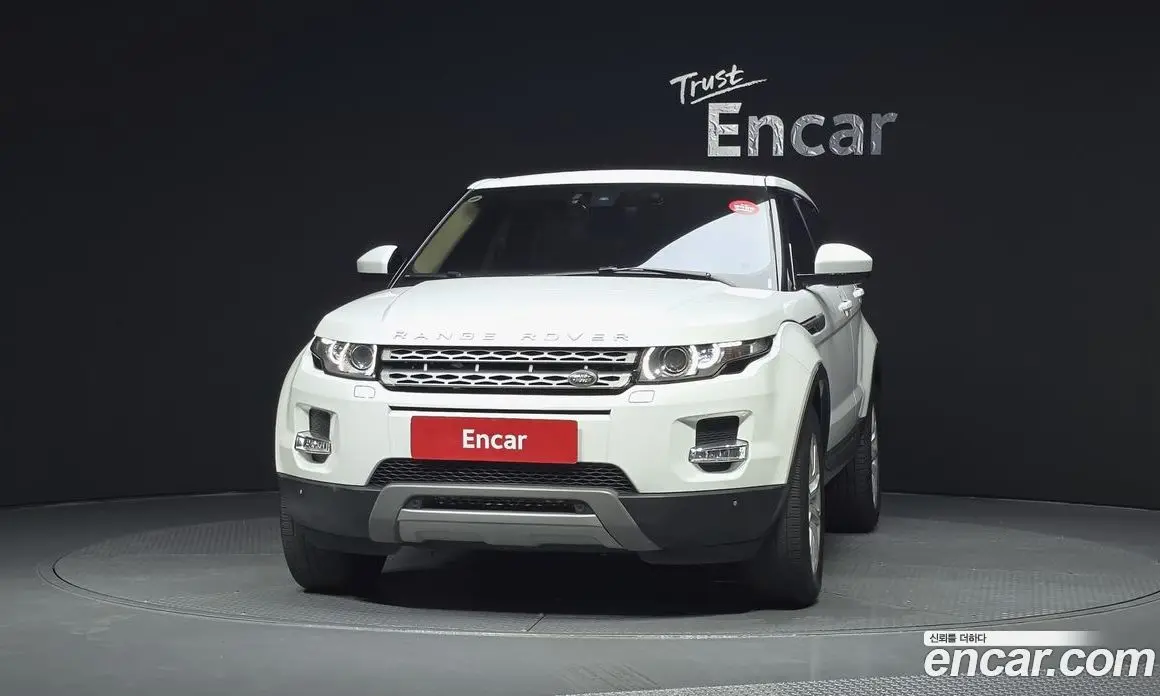 Land Rover Range Rover Evoque 2015 2.2 автомат (гидро), фото 3