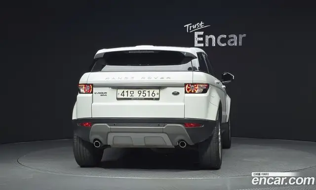 Land Rover Range Rover Evoque 2015 2.2 автомат (гидро), миниатюра 4