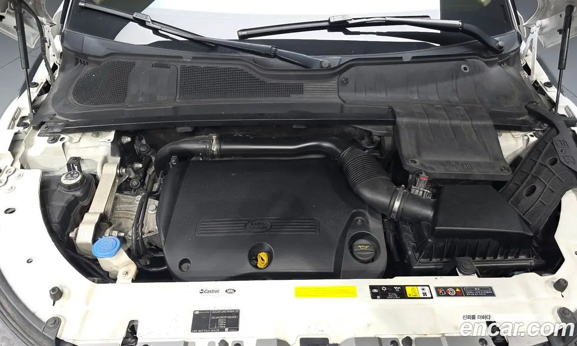 Land Rover Range Rover Evoque 2015 2.2 автомат (гидро), фото 6