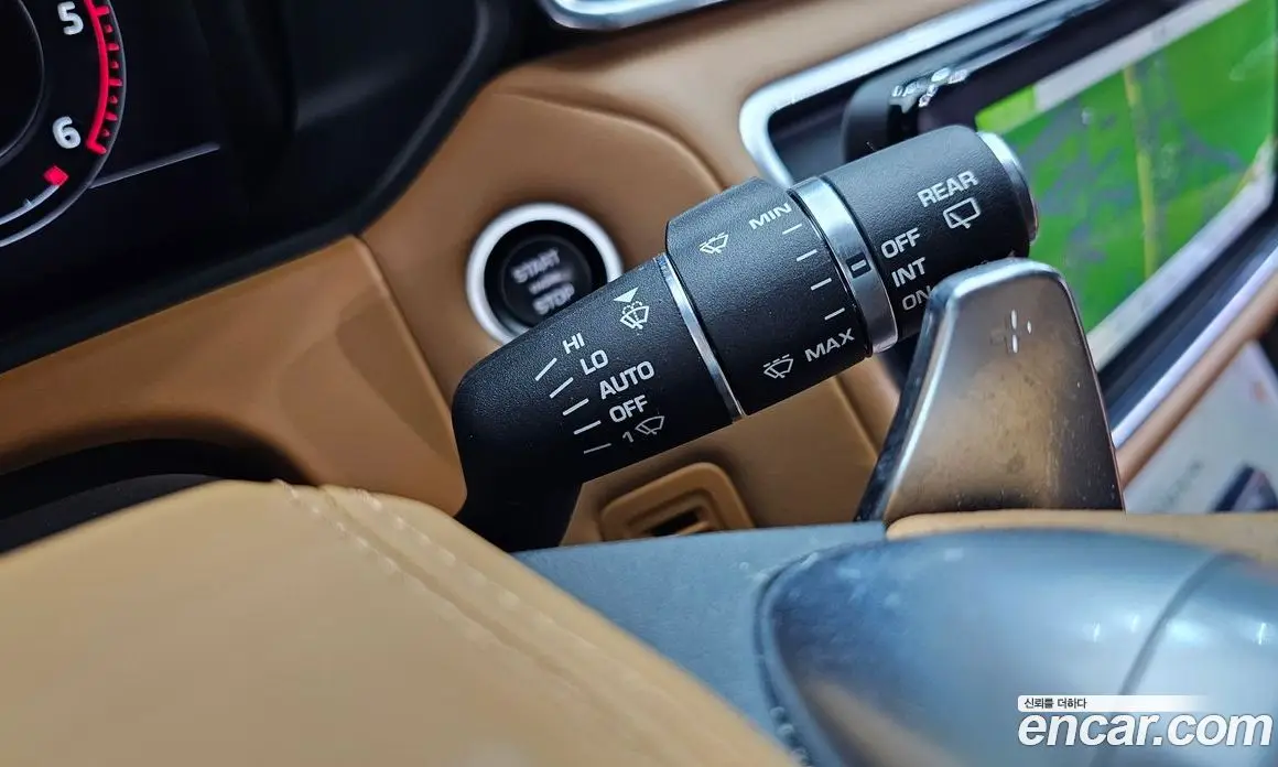 Land Rover Range Rover Velar 2019 3.0 автомат (гидро), фото 36