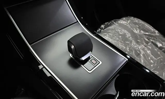 Land Rover Range Rover Velar 2026 2.0 автомат (гидро), миниатюра 12